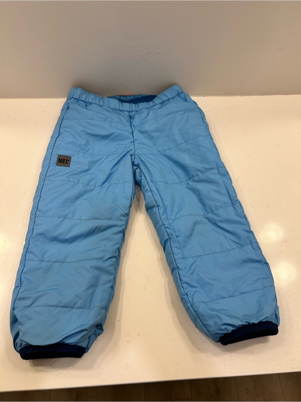 MEC Cocoon Reversible Pants (Size 24m)